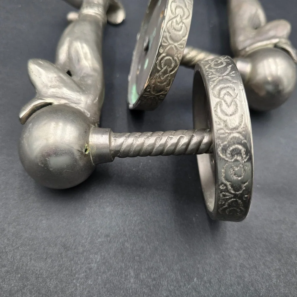 Anthropologie Dog Curtain Tiebacks Silver Tone Metal Set Watch Dog Pair